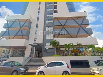 Venta de Oficina – Piso Completo en Edificio Business & Health, Av. Beni