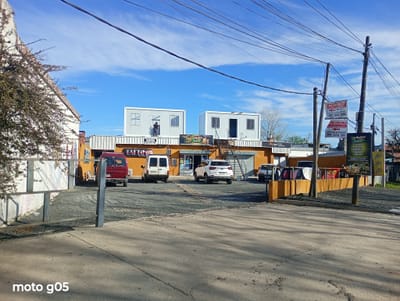 Alquilo 2 locales en segunda planta sobre Avda muy concurrida en Pando