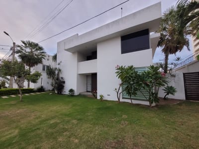 Casa en Alquiler en zona norte