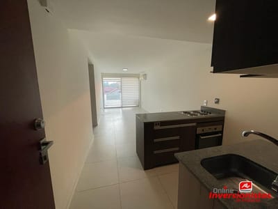 DEPARTAMENTO DE 2 DORMÍTORIOS EN VENTA por Equipetrol