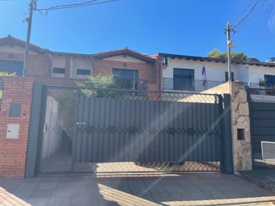 SE VENDE DUPLEX