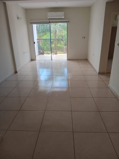 Vendo Amplio Dpto De 2 Dormitorios – San Lorenzo