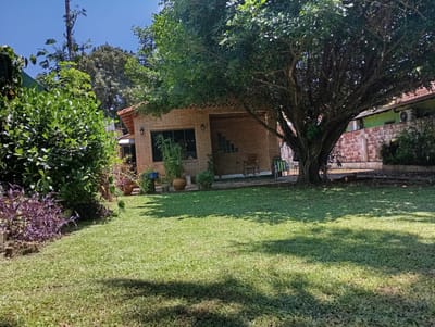 Casa en venta en excelente ubicación – Barrio Santa Ana 