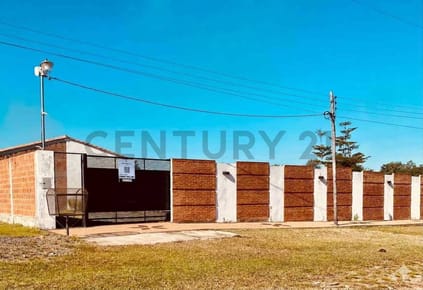 Vendo casa quinta en Ypacarai