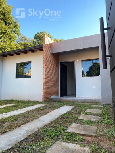 VENDO CASA A ESTRENAR EN ÑEMBY