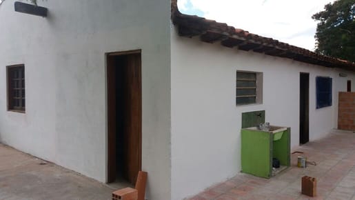 EN VENTA CASA EN ÑEMBY