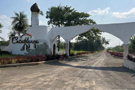 En Venta - Casa de Verano -San Bernardino, Cordillera, Paraguay