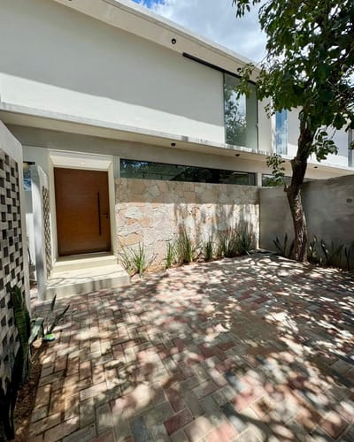 Duplex En Pozo En Condominio En Bo América