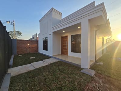 EN VENTA CHALET MINIMALISTA A ESTRENAR 3 HABITACIONES, LUQUE