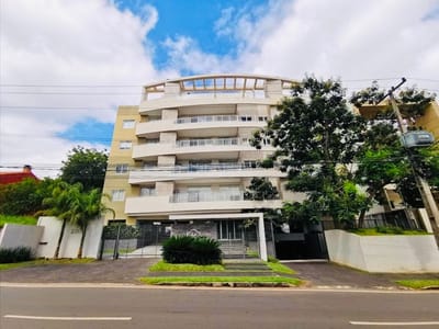 Alquilo departamento en el edificio La Castalia 