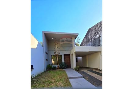 Dúplex Moderno en Las Mercedes: ¡Tu Nuevo Hogar!