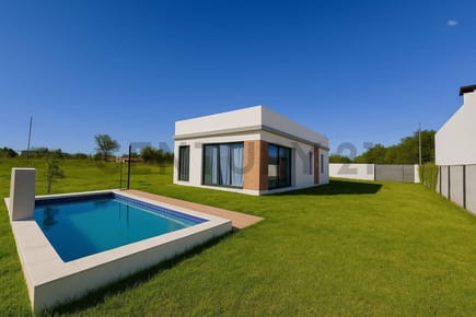 Venta De Casa En Ypacaraí, Central