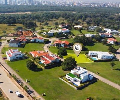 TERRENO EN VENTA EN COLINAS DEL URUBO PARAISO