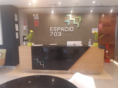 OPORTUNIDAD! Eleva tu Empresa, Oficina Premium en Miraflores/ 3 Cocheras 