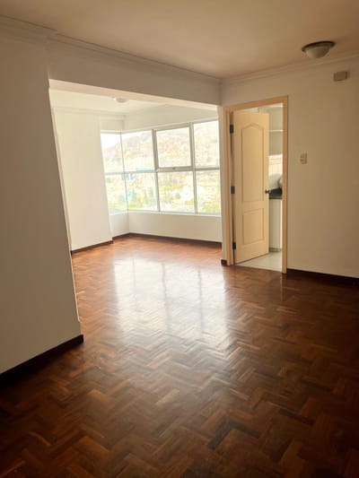Departamento en Alquiler Alto Obrajes