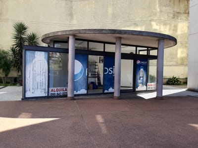 Alquilo Local en Tres Cruces