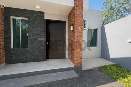 Chalet - Venta - Luque, Central, Paraguay