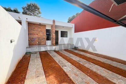Chalet - Venta - Luque, Central, Paraguay