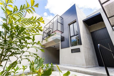 Residencia Premium en Mburucuya
