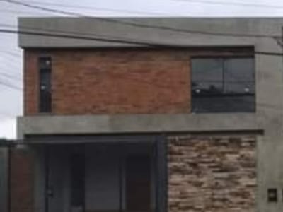 VENDO HERMOSO DUPLEX EN MARIANO ROQUE ALONSO