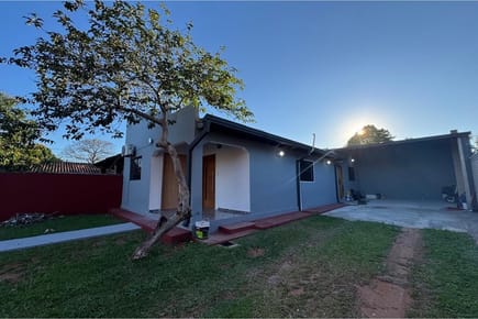 Casa-Alquiler-Barrio Los Nogales, San Lorenzo, Central