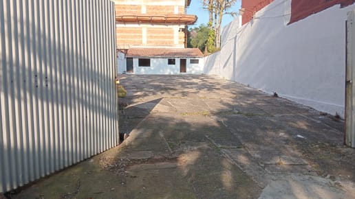 ALQUILO PROPIEDAD EN VILLA MORRA 
