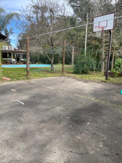 Alquilo Casa Amplio Parque Piscina Cancha De Basquetbol Con Apto Indep.