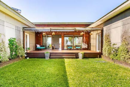 Casa en venta c/ cochera en La Tahona
