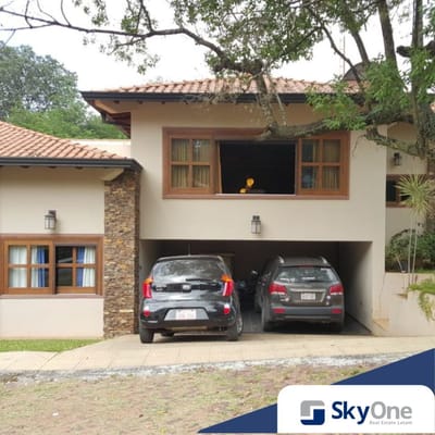 Casa en venta de 4 ambientes en Yacht y Golf Club