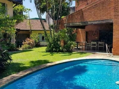 Casa en venta de 6 ambientes en Santo Domingo