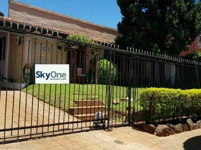 Casa en venta de 4 ambientes en LAS LOMAS