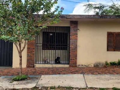 Casa en venta de 4 ambientes en CAMPO GRANDE