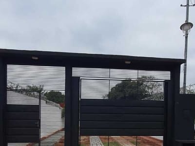 Casa en venta de 2 ambientes en Loma Merlo