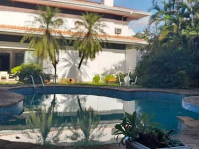 Casa en venta de 6 ambientes en Mariscal López