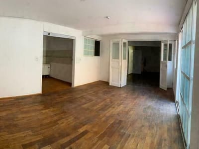 Casa en venta de 6 ambientes en Recoleta