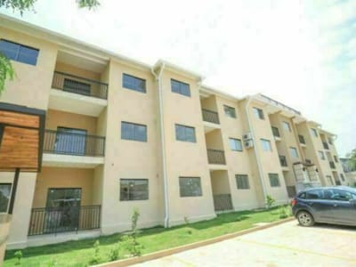Departamento en venta de 3 ambientes en Mbachio II