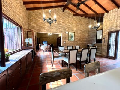 Casa en alquiler de 10 ambientes en Centro Historico