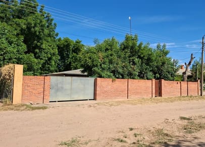 VENTA CASA FAMILIAR - Filadelfia 