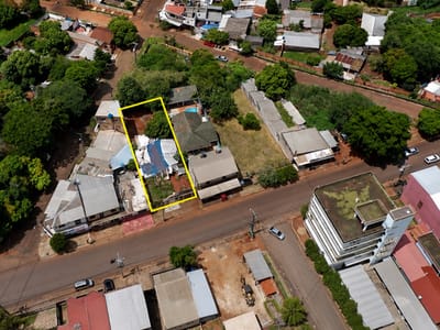 VENDO TERRENO EN AVENIDA MONDAY PRESIDENTE FRANCO