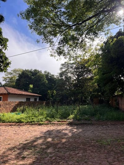VENDO TERRENO EN SAN LORENZO BARRIO SAN MIGUEL 