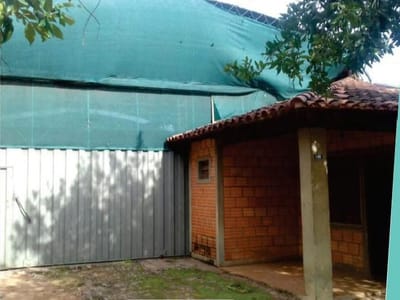 PROPIEDAD CON DOS TINGLADOS EN VILLA ANITA ÑEMBY