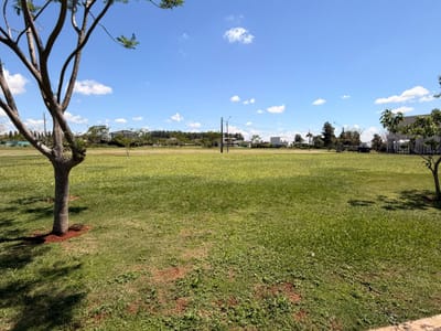 Vendo Terreno en Condominio Costa del Lago, Hernandarias – 911 m²