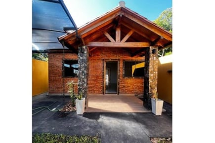 ALQUILO CASA EN LAMBARE 