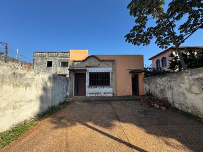 Vendo casa en Asuncion - Barrio Obrero