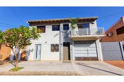 Casa-Venta-Teniente 1° Venancio Ross Hipódromo, Asunción