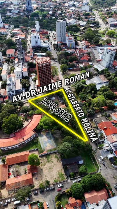 TERRENO EN EQUIPETRO SOBRE 2 AVENIDAS 