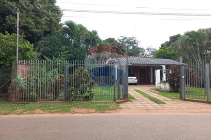 CASA EN VENTA, ITAUGUA