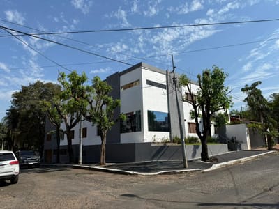 En Venta Residencia De Lujo En El Barrio Mariscal López