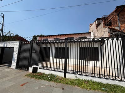 Alquilo Casa Con Amplio Patio En Fernando Zona Norte