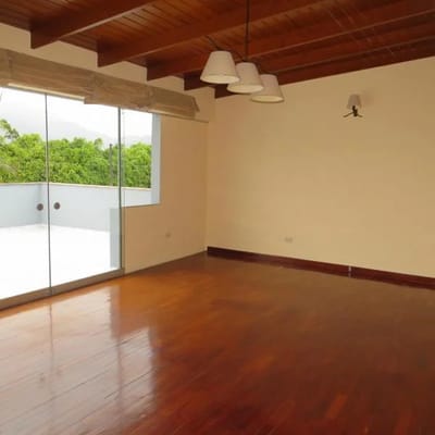 Vendo casa en Miraflores